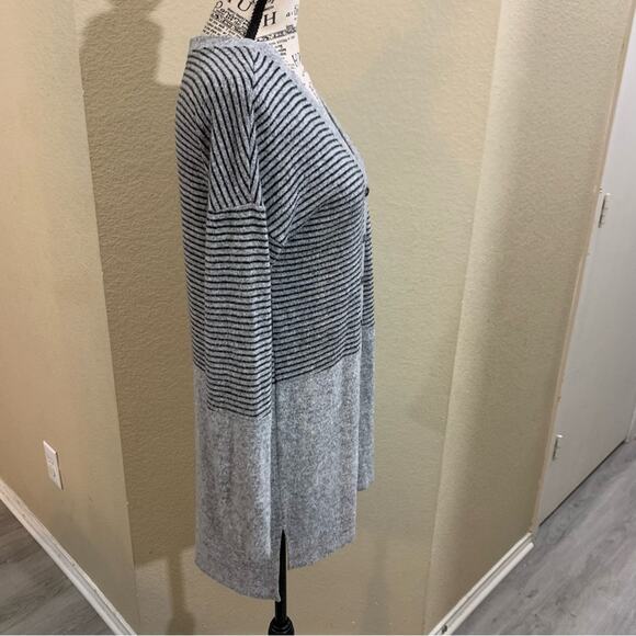 Potters Pot black horizontal‎ stripe cardigan sz small - Picture 2 of 6